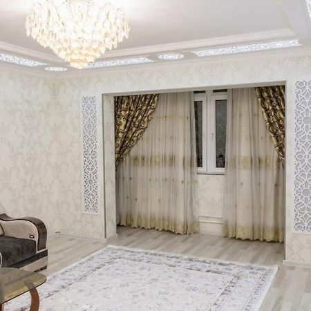 Metro Aybek Center Of Tashkent Comfort 1 Bedroom And Hall 外观 照片