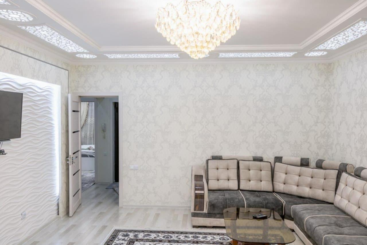Metro Aybek Center Of Tashkent Comfort 1 Bedroom And Hall 外观 照片
